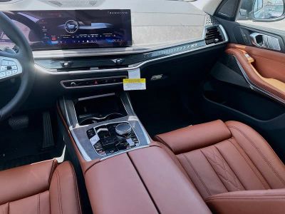 2026 BMW X7 — photo 18 view