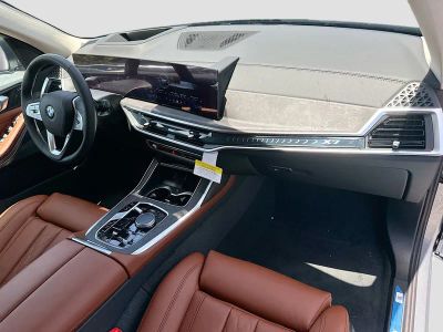 2026 BMW X7 — photo 25 view