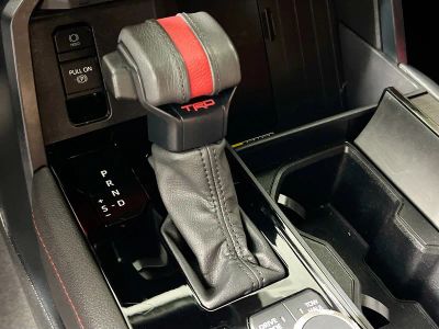 2025 Toyota Sequoia — photo 21 view