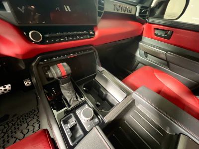 2025 Toyota Sequoia — photo 22 view