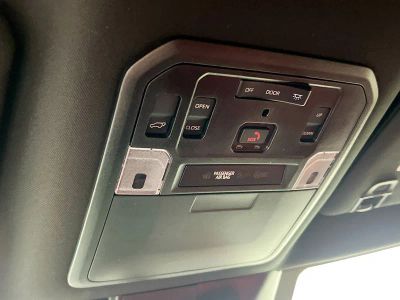 2025 Toyota Sequoia — photo 18 view