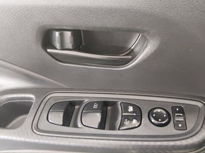 2023 Nissan Versa - Photo 16
