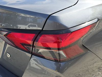 2025 Nissan Versa — photo 10 view