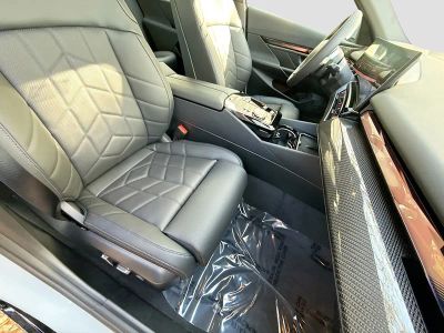 2026 BMW 5 Series — photo 15 view