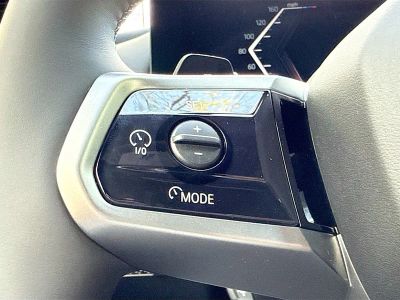 2026 BMW 5 Series — photo 37 view