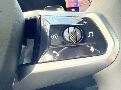 2026 BMW 5 Series — photo 38 view