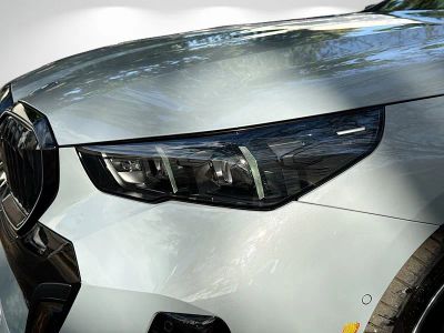 2026 BMW 5 Series — photo 9 view
