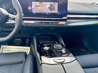 2026 BMW 5 Series — photo 19 view