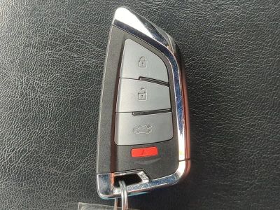 2021 Chrysler 300 — photo 35 view