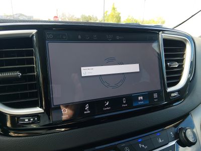 2024 Chrysler Pacifica — photo 24 view