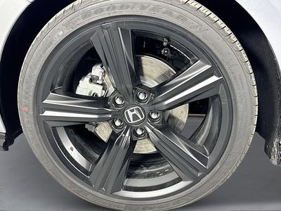 2026 Honda Accord Hybrid — photo 10 view