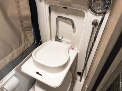 2026 Winnebago TRAVATO — photo 16 view