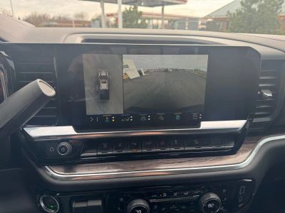 2026 Chevrolet Silverado 3500HD — photo 21 view