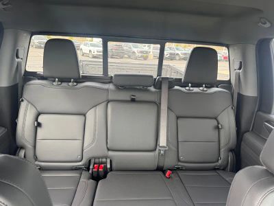 2026 Chevrolet Silverado 3500HD — photo 27 view