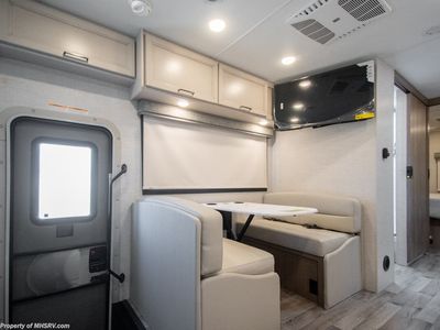 2026 Thor Motor Coach Resonate - Photo 8