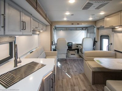 2026 Thor Motor Coach Resonate - Photo 3