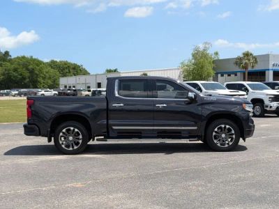 2023 Chevrolet Silverado 1500 — engine compartment view
