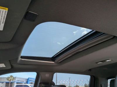 2023 Chevrolet Silverado 1500 — photo 12 view