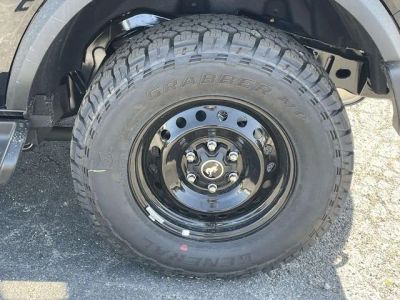 2026 Ford Bronco — photo 8 view