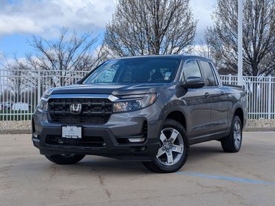 2025 Honda Ridgeline - Photo 2