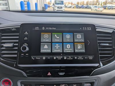 2025 Honda Ridgeline - Photo 17
