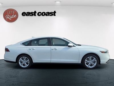 2025 Honda Accord - Photo 4