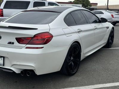 2015 BMW M6 — photo 31 view
