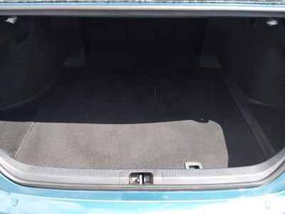 2025 Toyota Camry — photo 11 view