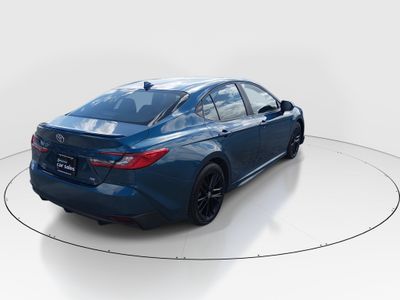 2025 Toyota Camry — photo 7 view