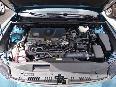 2025 Toyota Camry — photo 9 view