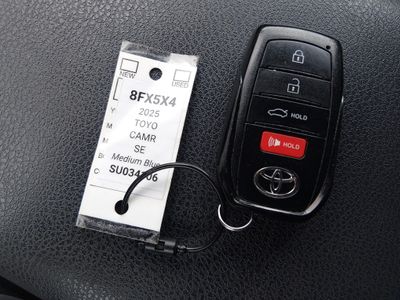 2025 Toyota Camry — photo 15 view