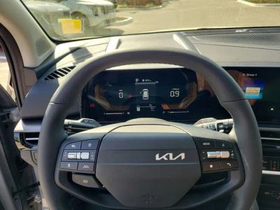 2026 Kia Sportage — photo 13 view