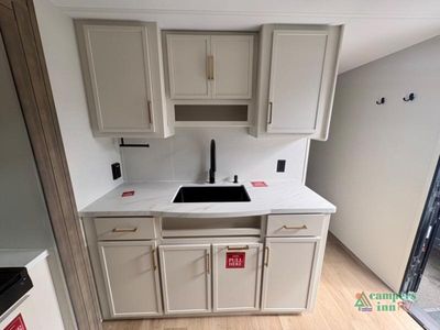 2027 Grand Design Transcend Xplor — photo 11 view