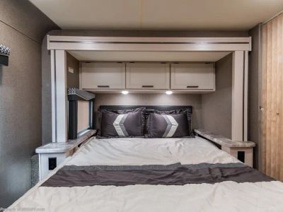 2021 Thor Motor Coach Chateau - Photo 29