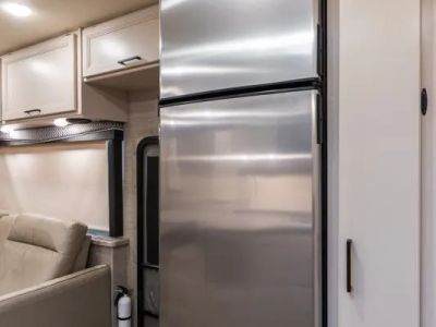 2021 Thor Motor Coach Chateau - Photo 17