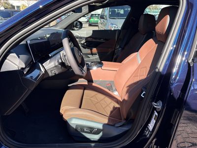 2026 BMW 5 Series 540i xDrive - Photo 13