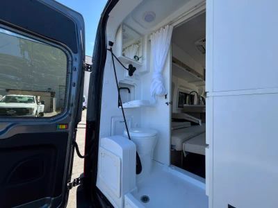 2027 Thor Motor Coach TALAVERA — photo 11 view