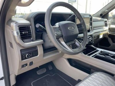 2026 Ford F-350SD - Photo 17
