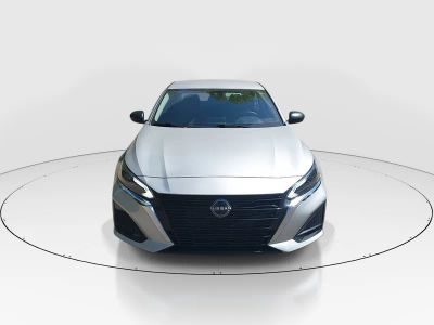 2024 Nissan Altima - Photo 2