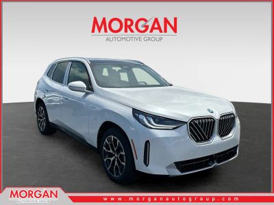 2026 BMW X3 30 xDrive in White — front three-quarter view