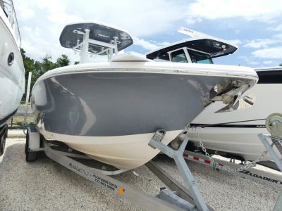 2019 TideWater Boats 232 CC Adventure — front three-quarter view