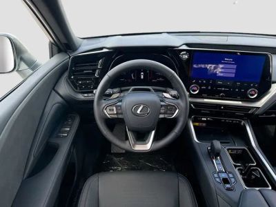 2026 Lexus TX — photo 18 view