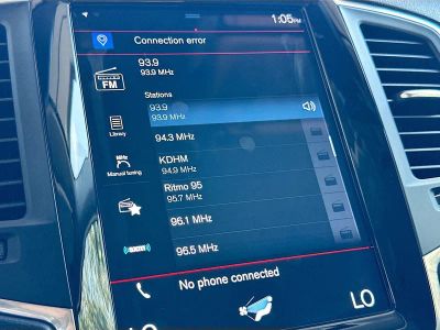 2021 Volvo XC90 — photo 13 view