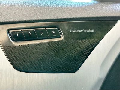 2021 Volvo XC90 — photo 17 view