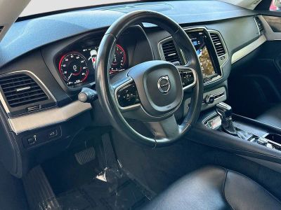 2021 Volvo XC90 — photo 8 view