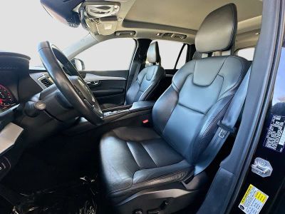 2021 Volvo XC90 — photo 19 view
