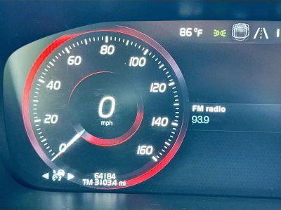 2021 Volvo XC90 — photo 11 view