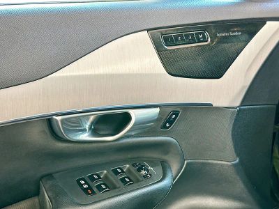 2021 Volvo XC90 — photo 16 view