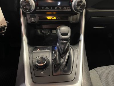 2021 Toyota RAV4 - Photo 13