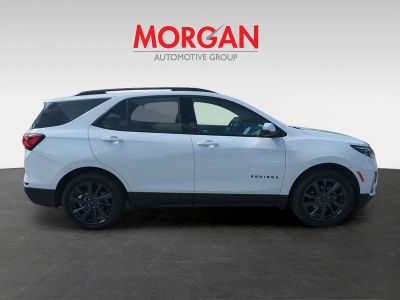 2022 Chevrolet Equinox — interior view